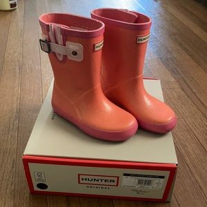 Hunter flat sole star cloud with adjustable sides